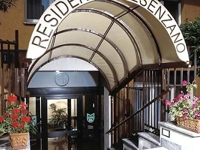 Residence Desenzano Милан