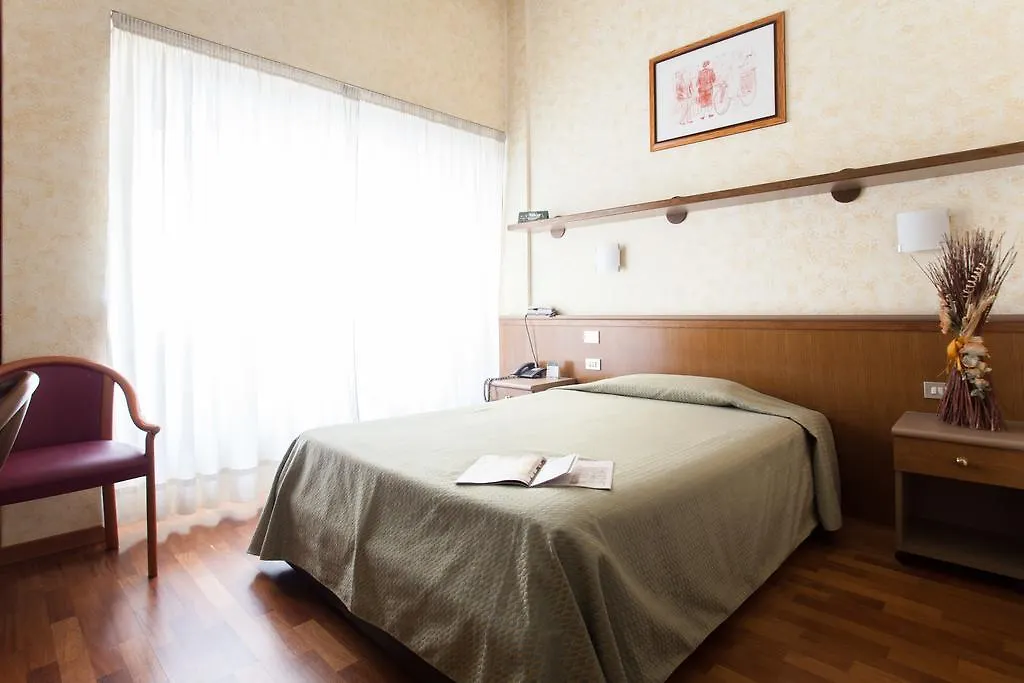 Апарт-отель Residence Desenzano Милан